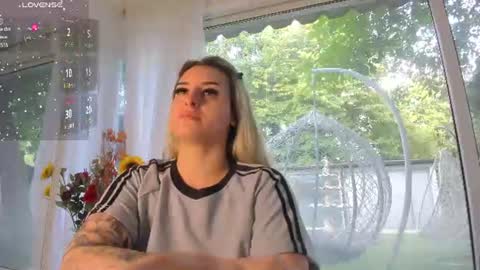 ella_vee online show from 06.15.26