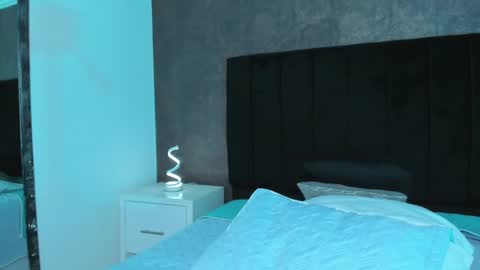 Ellaa Muller online show from 02.03.25