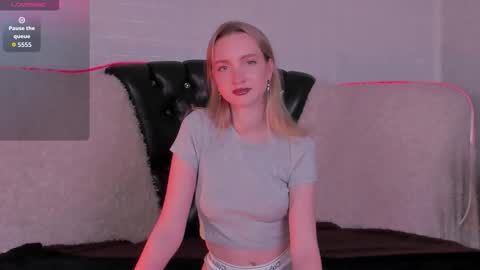 Ella online show from 11.28.25