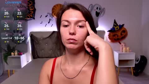 Snapshot of ellacanny chatting on 10.30.25 ellacanny online show from 10.30.25