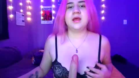 Ella Frannz online show from 05.09.26
