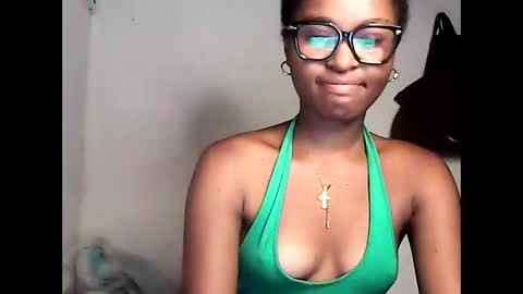 ellah245 online show from 04.27.26