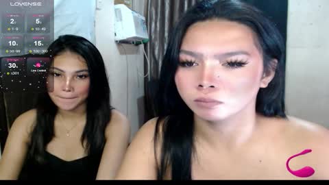 Snapshot of ellah_raj chatting on 12.16.25 ELLAH online show from 12.16.25