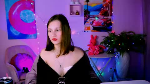 Ella online show from 04.27.26
