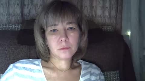 Snapshot of ellajohnsonx chatting on 12.18.24 ellajohnsonx online show from 12.18.24
