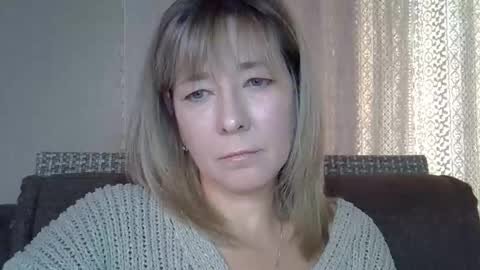 Snapshot of ellajohnsonx chatting on 09.28.25 ellajohnsonx online show from 09.28.25