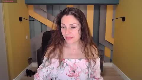 EllaLongs online show from 01.28.25