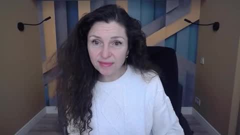 EllaLongs online show from 01.11.26