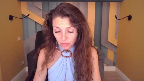 EllaLongs online show from 06.28.26