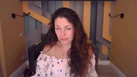EllaLongs online show from 07.21.26