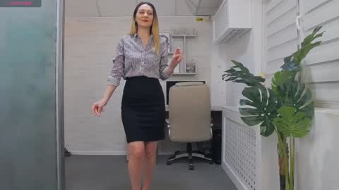            online show from 01.19.25