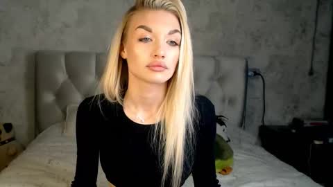 ellamilla online show from 03.18.26