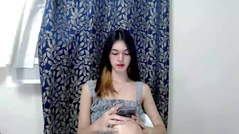 Snapshot of ellamiller69 chatting on 09.18.25 ELLA online show from 09.18.25
