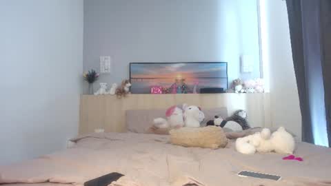 Ella Mira online show from 06.28.26