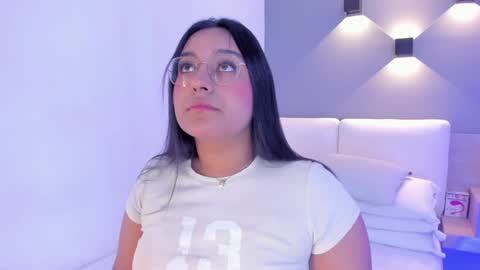 Ella online show from 01.26.25