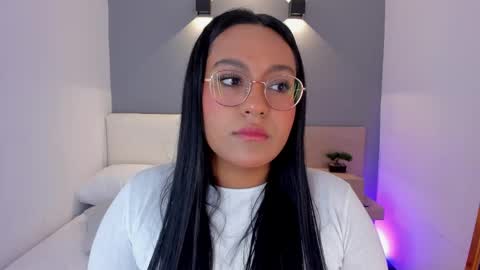 Ella online show from 02.18.25