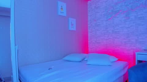 Ella online show from 02.23.25