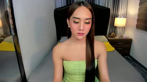 Sophia online show from 02.23.25