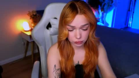 Ella online show from 05.10.26