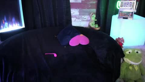 ELLE online show from 05.02.26