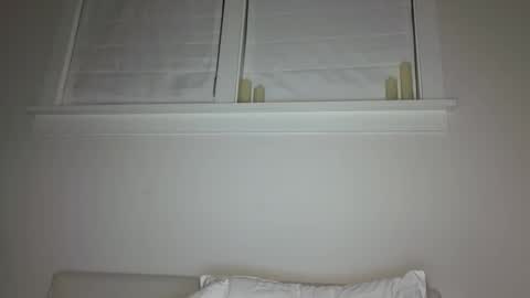 Elle67 online show from 11.26.25