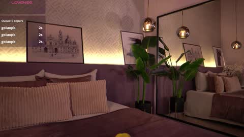 Elle Diane online show from 11.14.25