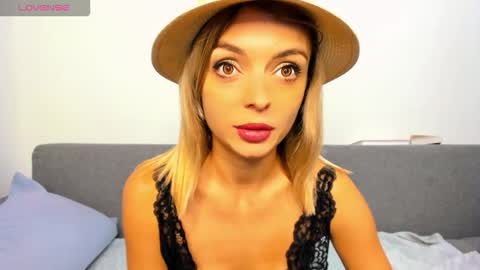 ellen_flow online show from 10.29.25