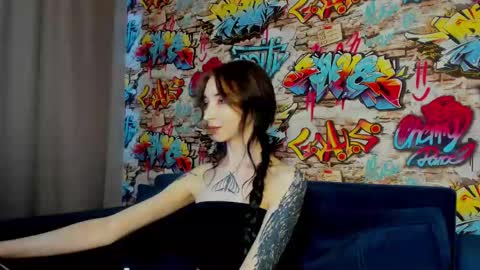 Snapshot of ellen_hops chatting on 05.27.26 Ellen online show from 05.27.26
