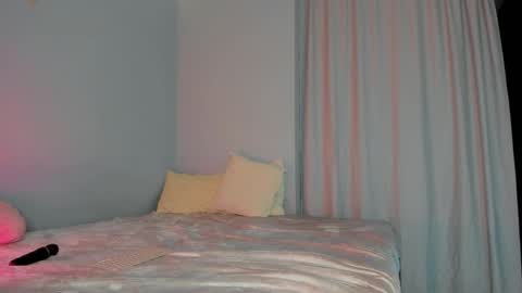 Snapshot of ellenmays chatting on 01.20.25 Ellen online show from 01.20.25