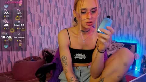 Ellie online show from 01.05.25