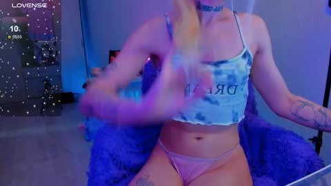 Ellie online show from 03.05.26