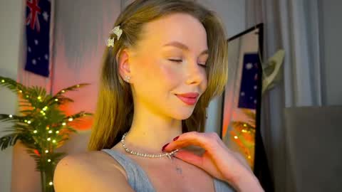 Snapshot of elli_harmon chatting on 12.26.24 Ellie --- Ill see you either on Friday or Saturday and definitely on Sunday online show from 12.26.24