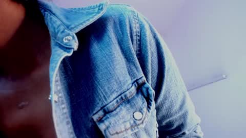  Ellie   online show from 01.30.25