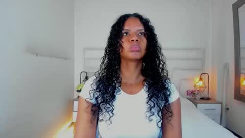  Ellie   online show from 02.10.25