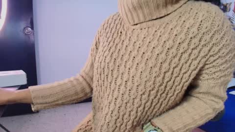  Ellie   online show from 09.09.25