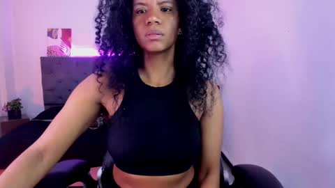  Ellie   online show from 11.20.25