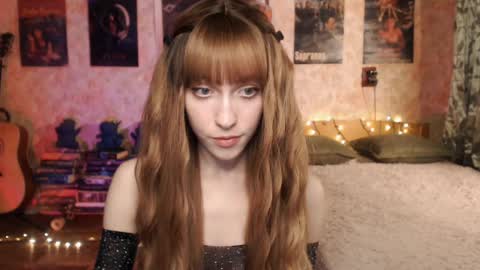 ellie_friendly online show from 12.02.24