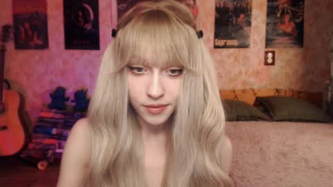 ellie_friendly online show from 03.11.25