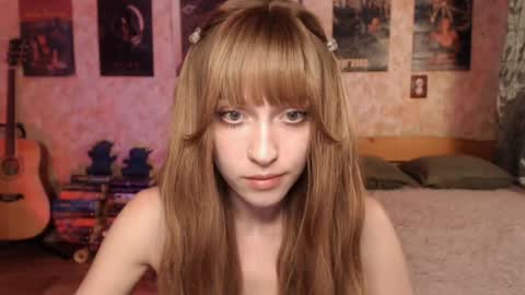 Snapshot of ellie_friendly chatting on 07.09.26 ellie_friendly online show from 07.09.26