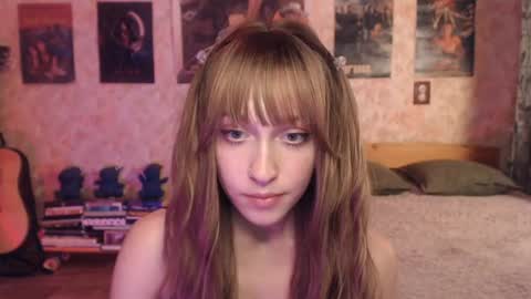 Snapshot of ellie_friendly chatting on 07.29.26 ellie_friendly online show from 07.29.26