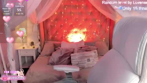 Snapshot of ellie_jhonson_ chatting on 03.06.25 Ellie Jhonson online show from 03.06.25