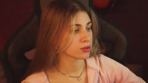 elliecutes online show from 02.21.25