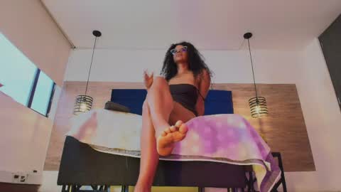elliee_alves online show from 04.15.26
