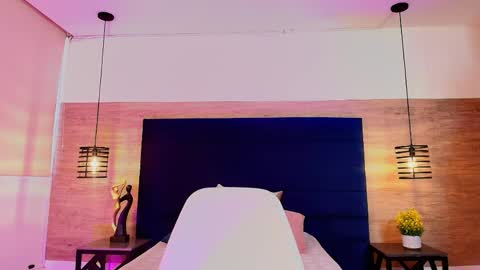 elliee_alves online show from 05.08.26