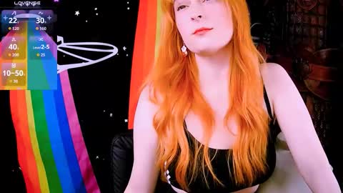 Snapshot of ellieobey chatting on 11.10.25 Ellie online show from 11.10.25