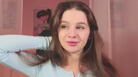 Snapshot of elliephant_ chatting on 01.10.25 just Emily online show from 01.10.25