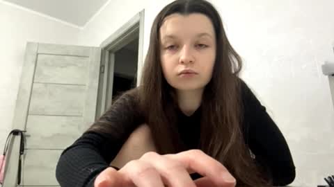 Snapshot of ellieschuffert chatting on 12.05.25 Ellie online show from 12.05.25