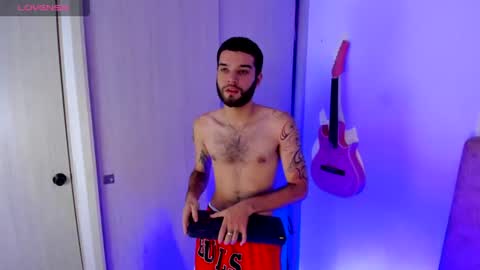 elliot_flame1 online show from 08.09.26