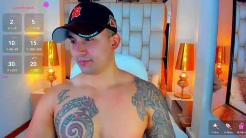 Snapshot of elliott_veelez chatting on 09.16.25 E L L I O T V E L E Z online show from 09.16.25