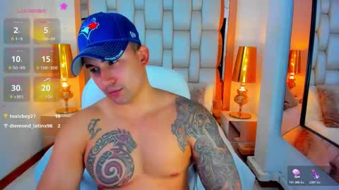 Snapshot of elliott_veelez chatting on 11.26.25 E L L I O T V E L E Z online show from 11.26.25